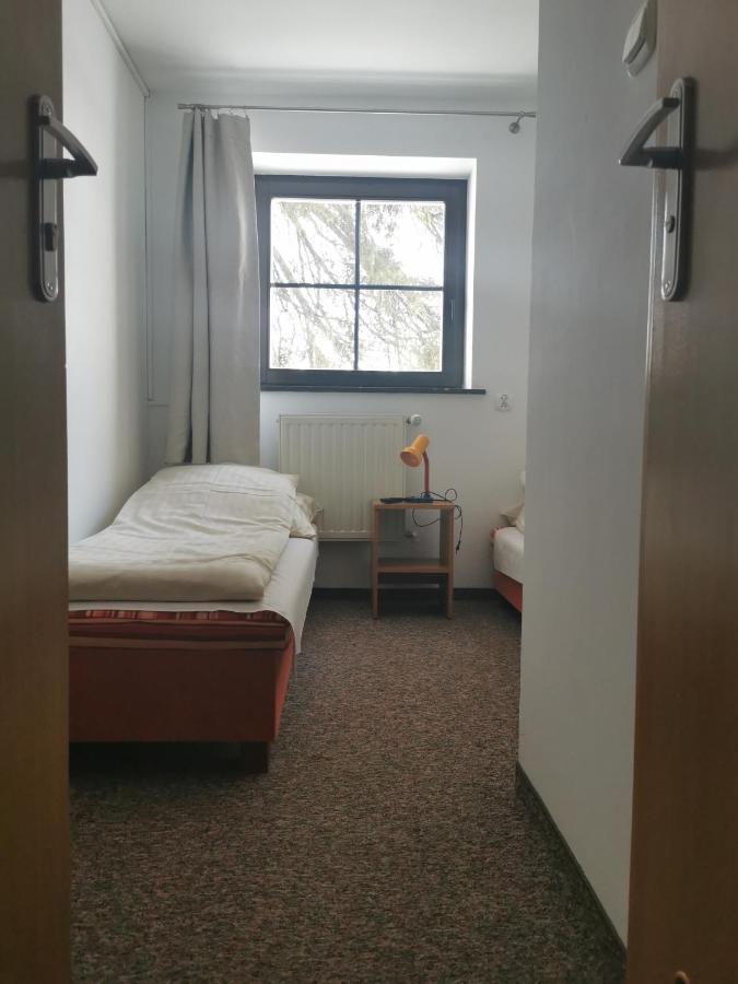 Straszny Dwor Hotel Duszniki Zdrój Cameră foto