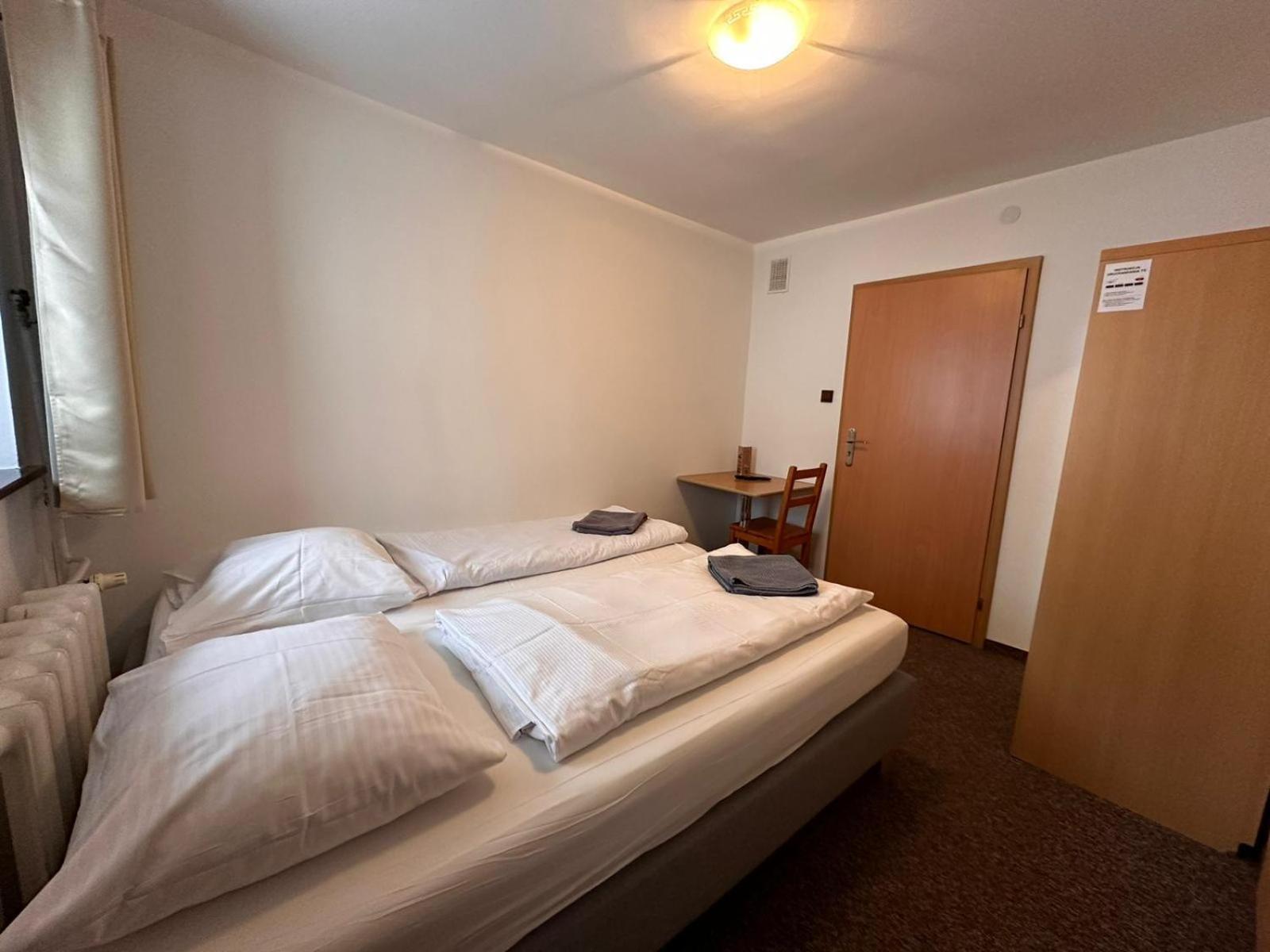 Straszny Dwor Hotel Duszniki Zdrój Cameră foto