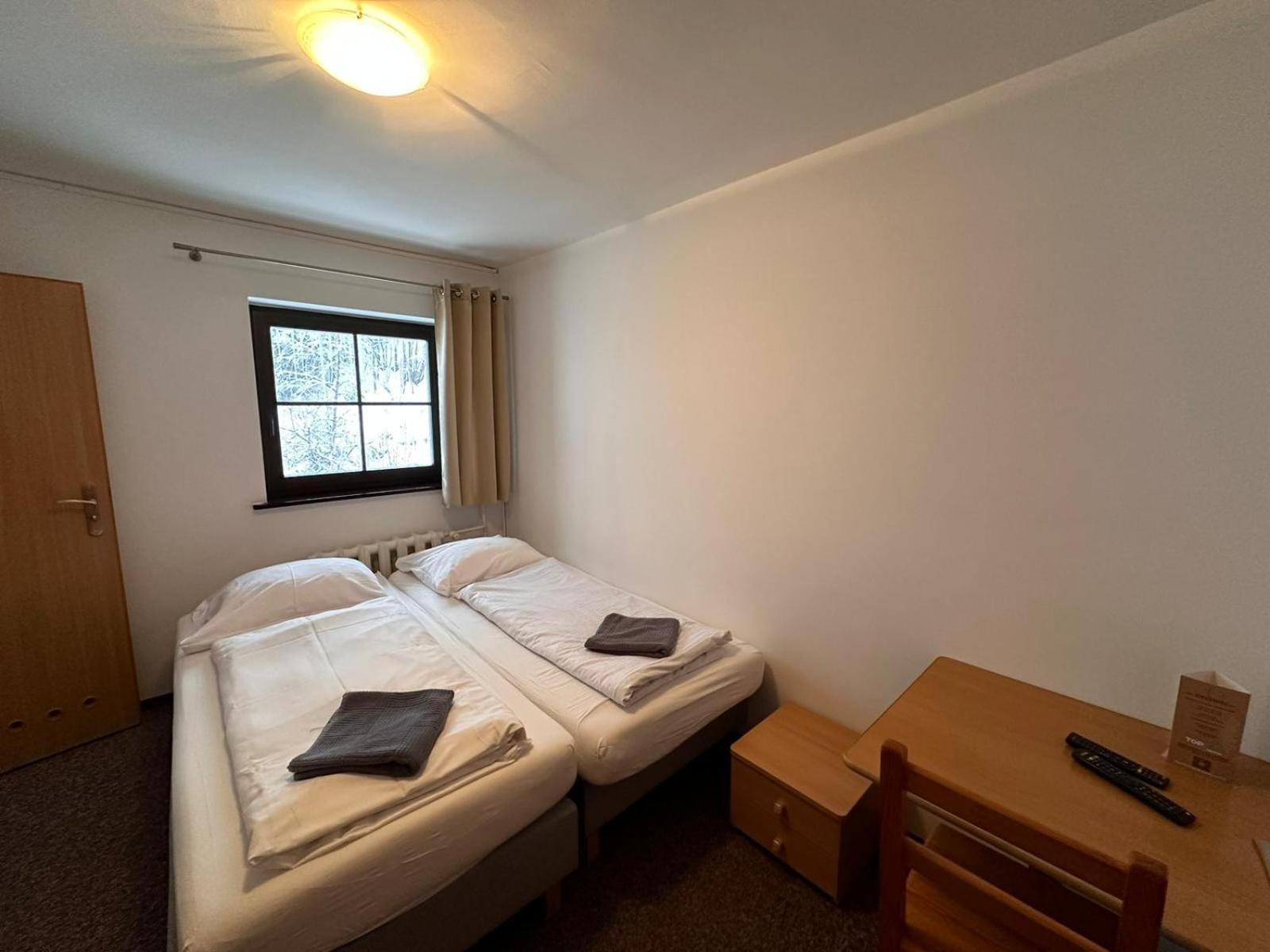 Straszny Dwor Hotel Duszniki Zdrój Cameră foto