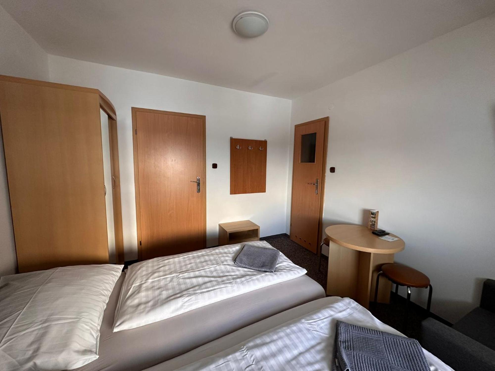 Straszny Dwor Hotel Duszniki Zdrój Cameră foto