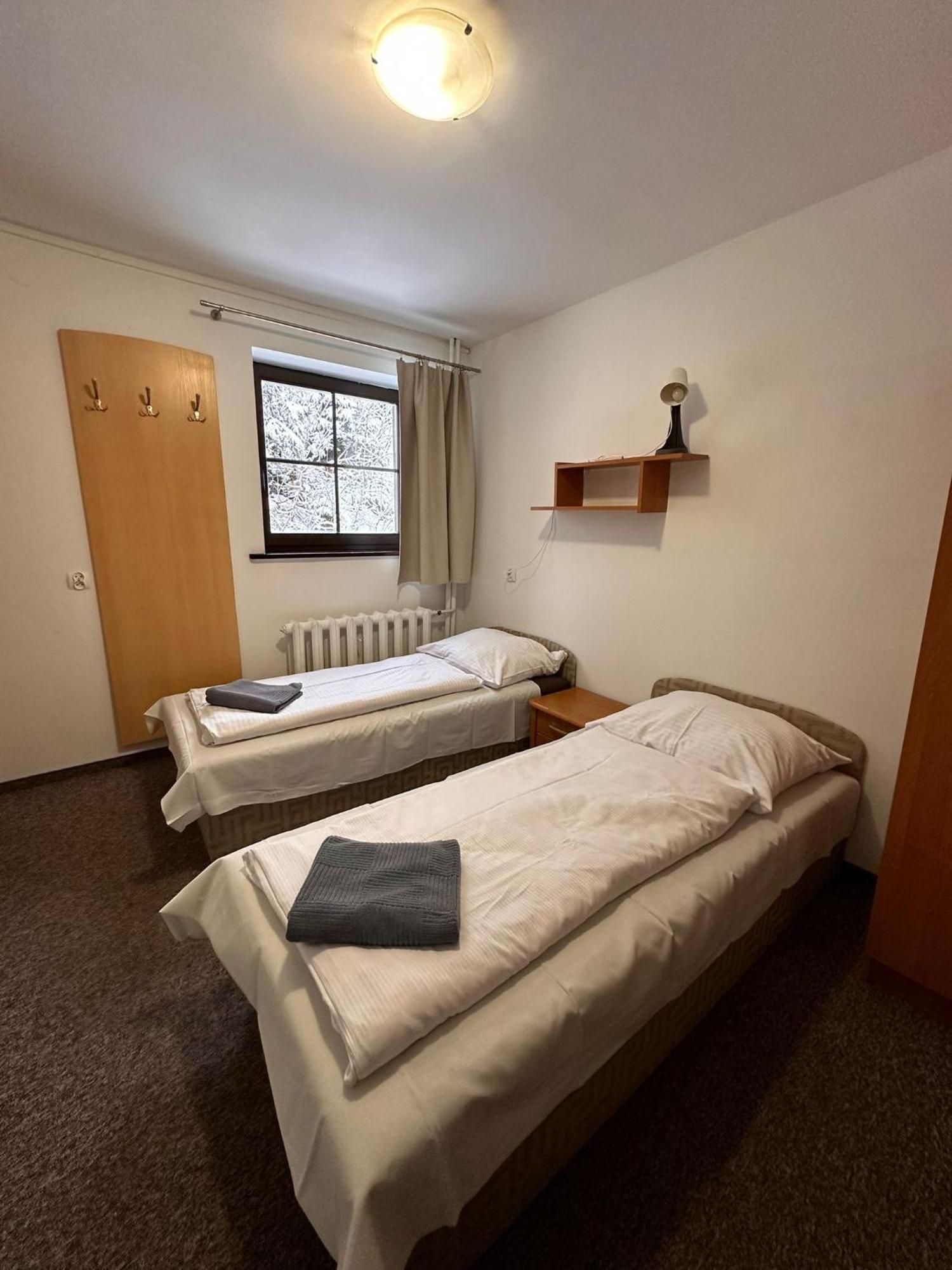 Straszny Dwor Hotel Duszniki Zdrój Cameră foto
