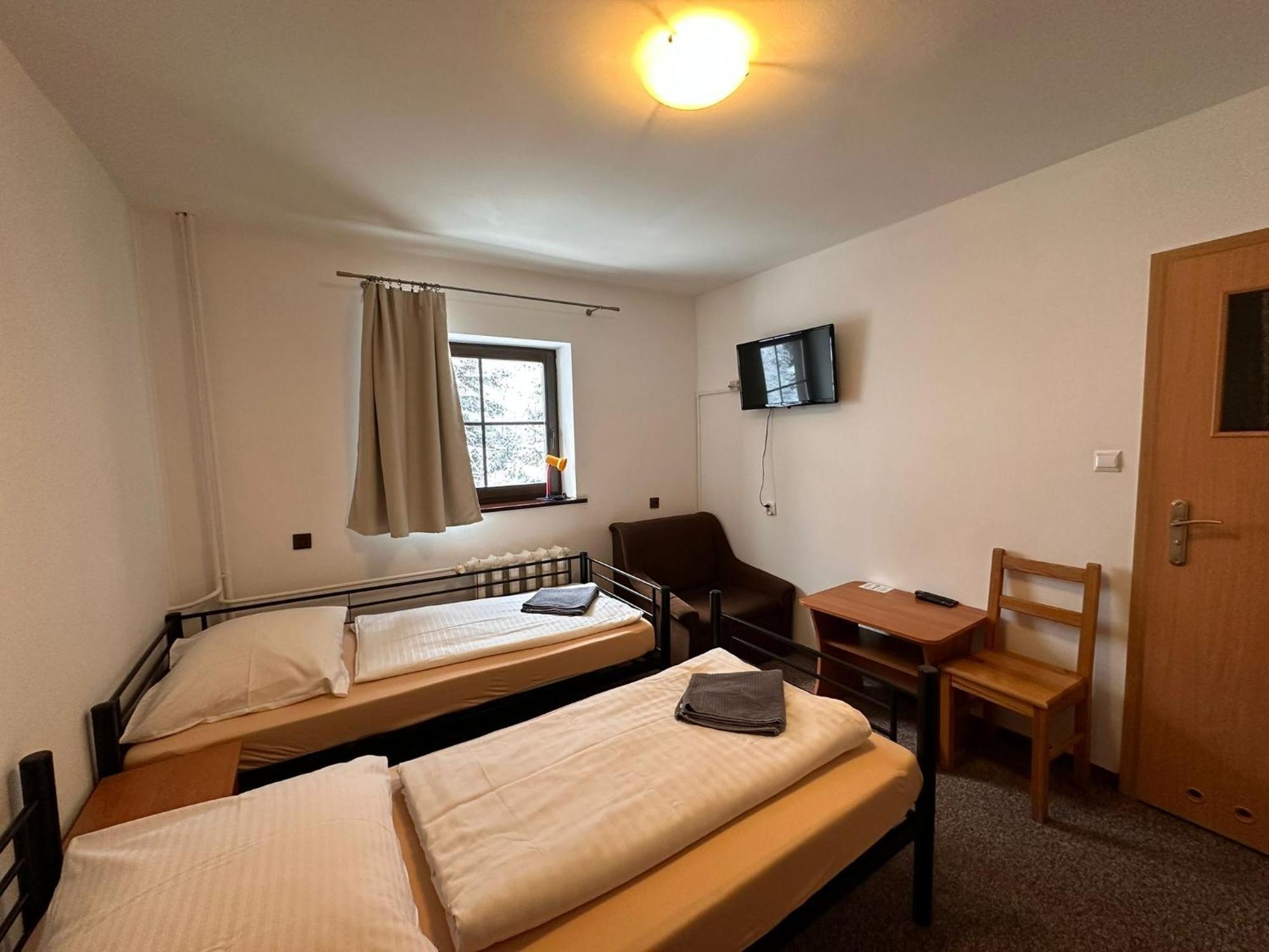 Straszny Dwor Hotel Duszniki Zdrój Cameră foto
